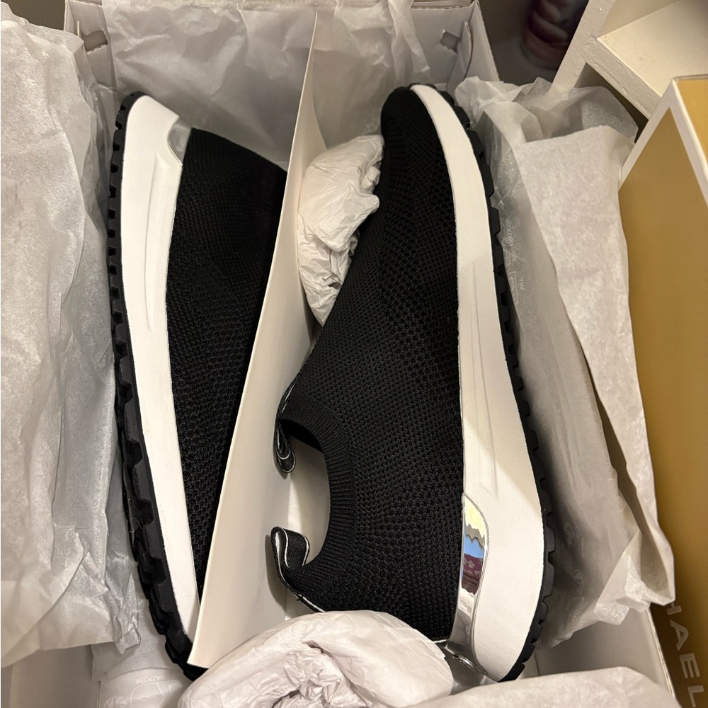 Michael Kors Black Bodie Slip-On Shoes - Picture 3 of 7